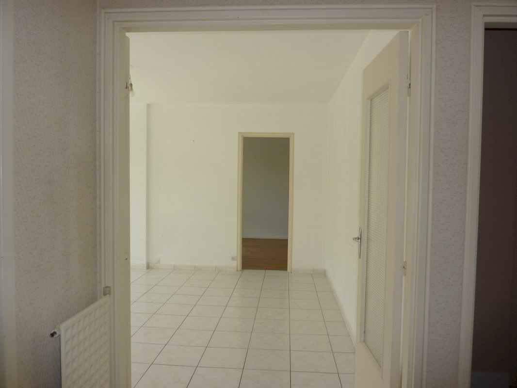 Appartement 2 pièces - Photo 10 - Bourges