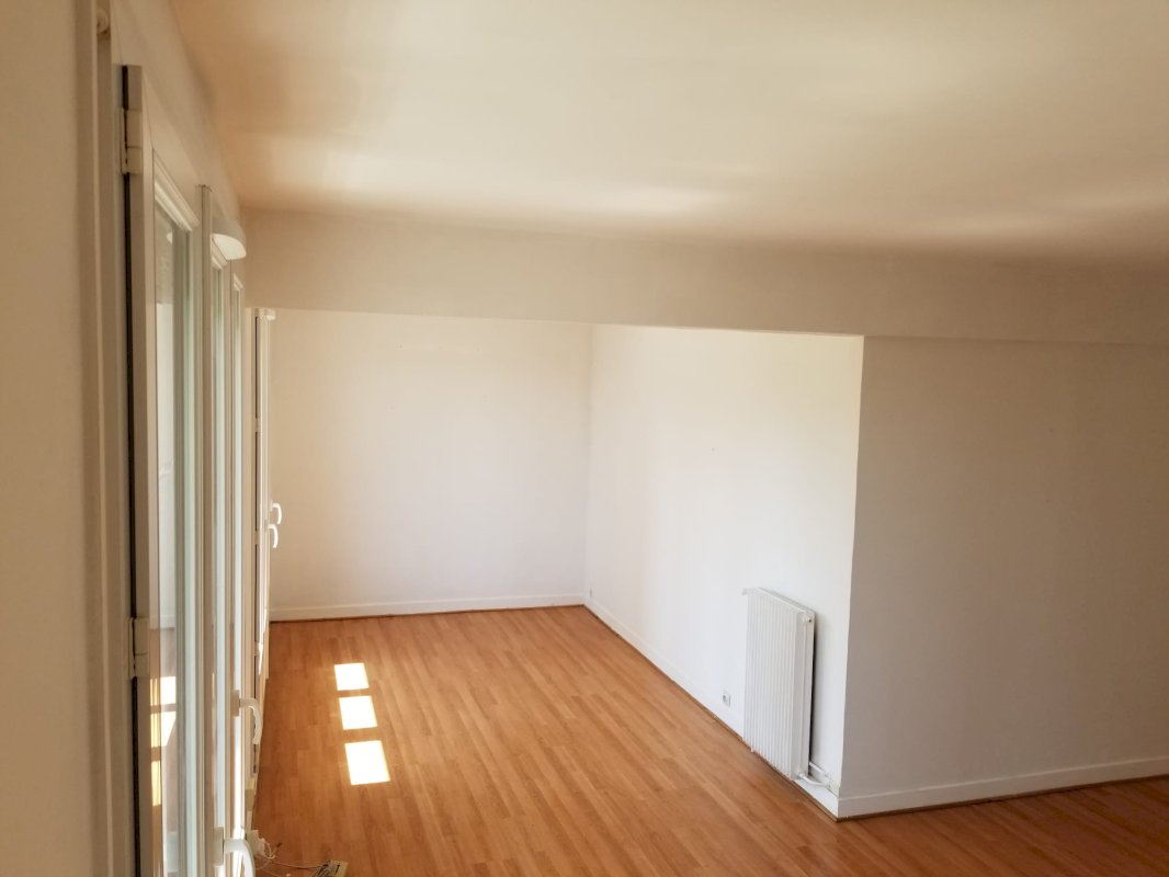 Vends T4 / Résidence des roseraies - Photo 12 - Orléans