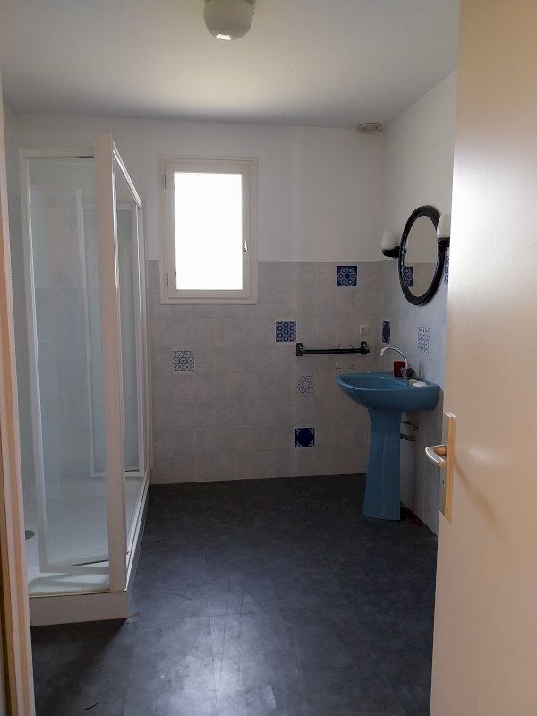Maison de plain-pied étage aménageable - Photo 12 - Noizay