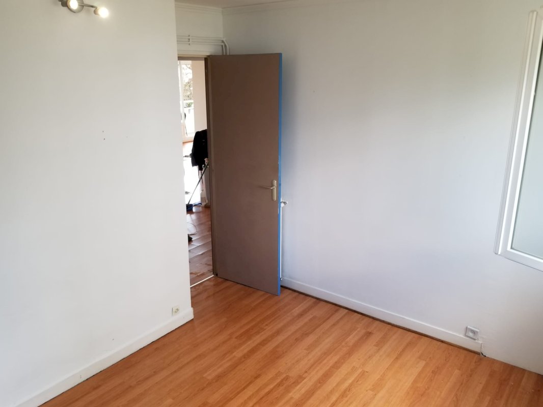 Vends T4 / Résidence des roseraies - Photo 15 - Orléans