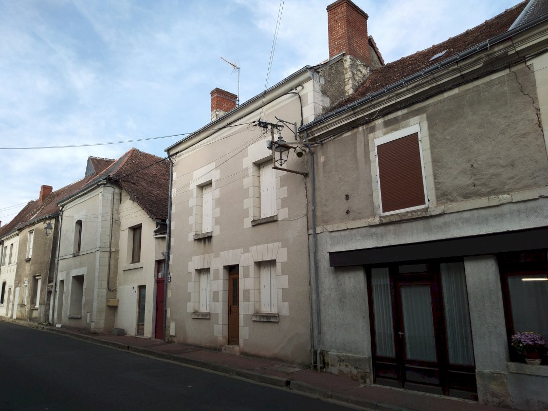 Maison de ville - Photo 1 - Descartes