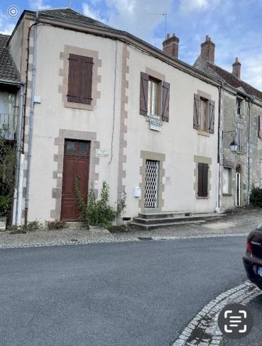 Se loger à Eguzon-Chantome 36 / Maison de 117 m² - Photo 1 - Éguzon-Chantôme