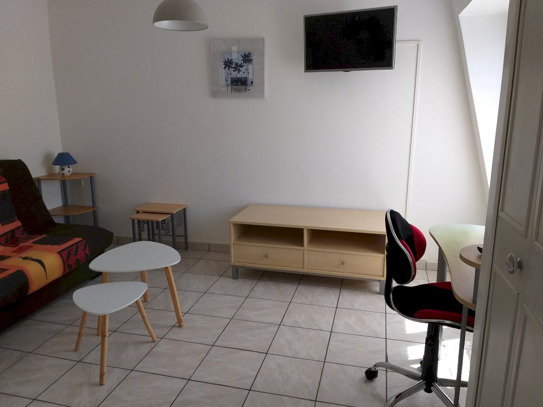 Studio 23 m² plein centre - Photo 1 - Bourges