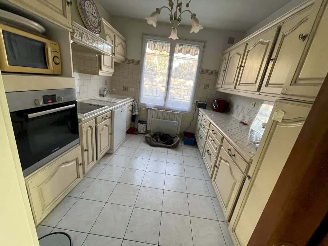 Maison avec jardin clos sur sous sol - Proche école et commerces - Photo 2 - Châtillon-Coligny