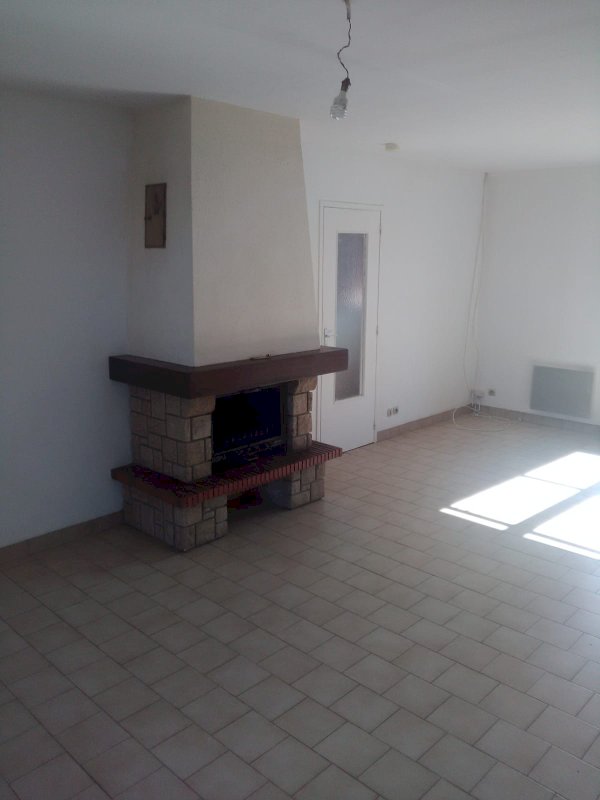 Pavillon sur sous sol - Photo 2 - Cellé