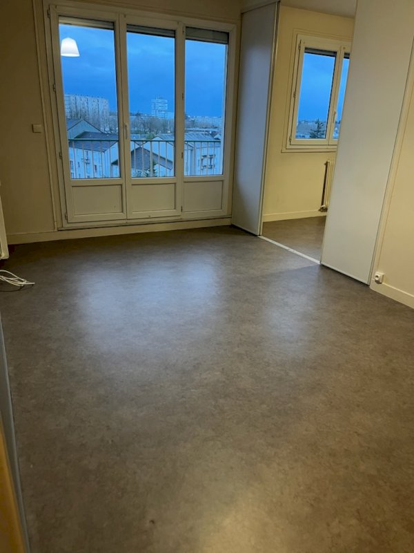 T2 à vendre - Photo 2 - Châteauroux