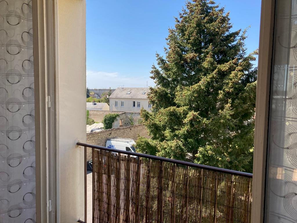 Appartement 4 pièces - Photo 3 - Gien
