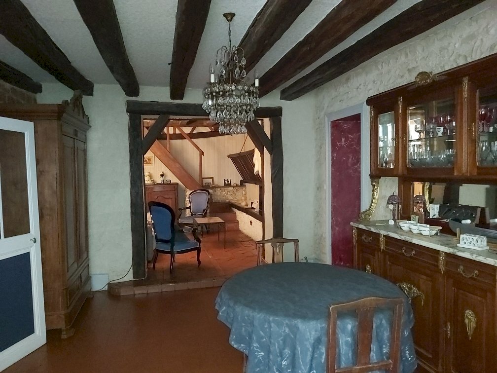 Maison de 145 m² - Photo 3 - Saint-Florent-sur-Cher
