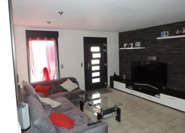 Maison lumineuse de 168 m² - Photo 4 - Neuvy-en-Dunois