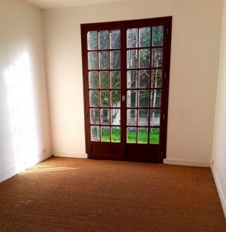 Maison 95 m² centre village - Photo 4 - Berry-Bouy