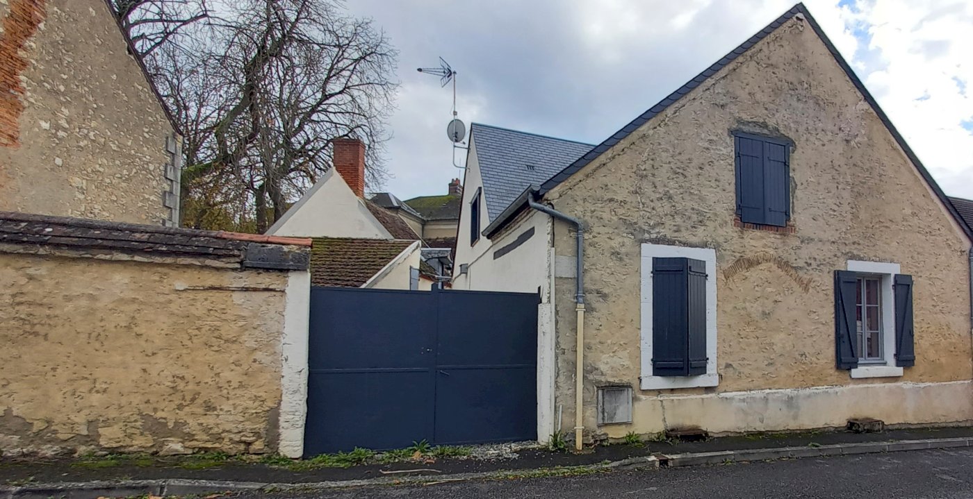 Maison de 145 m² - Photo 4 - Saint-Florent-sur-Cher