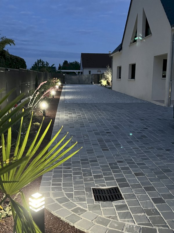 Villa contemporaine - Photo 4 - Blois (Chailles)