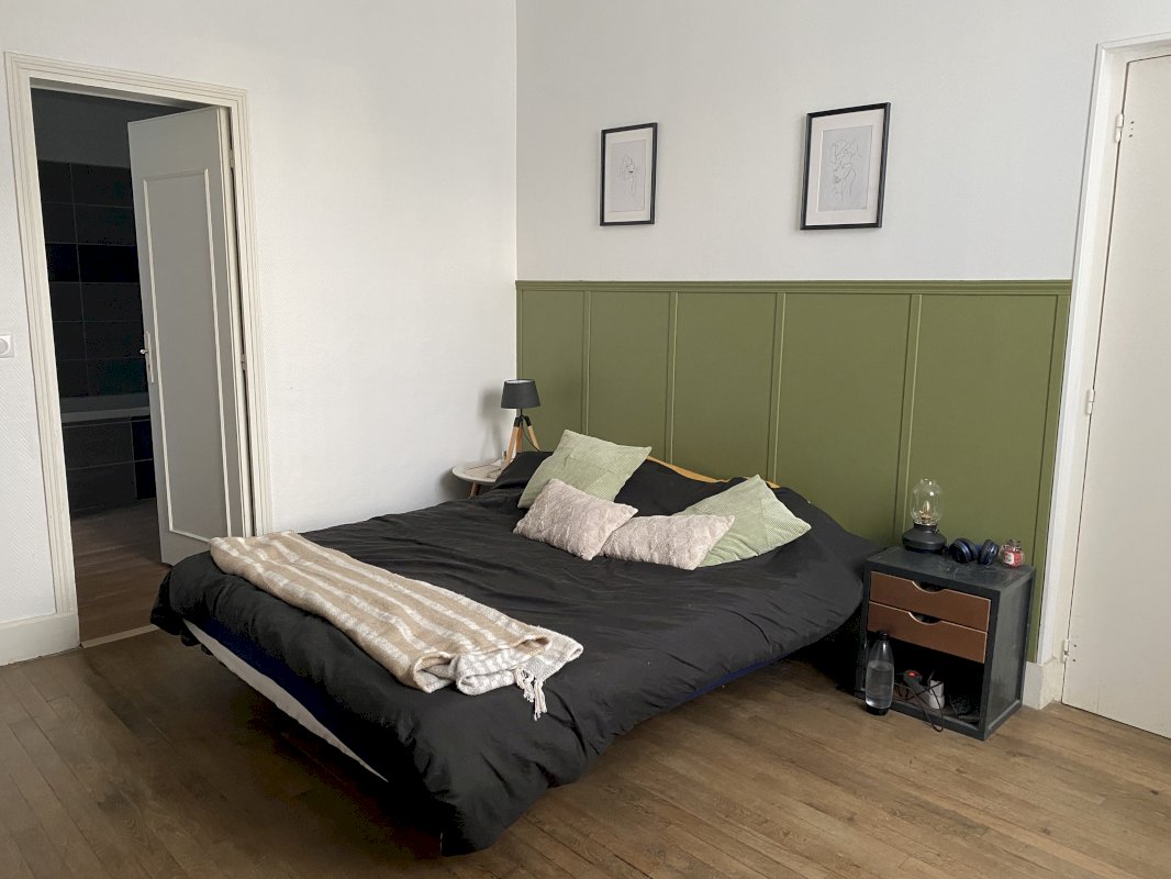 Appartement en rez de chaussée surélevé - Photo 5 - Bourges