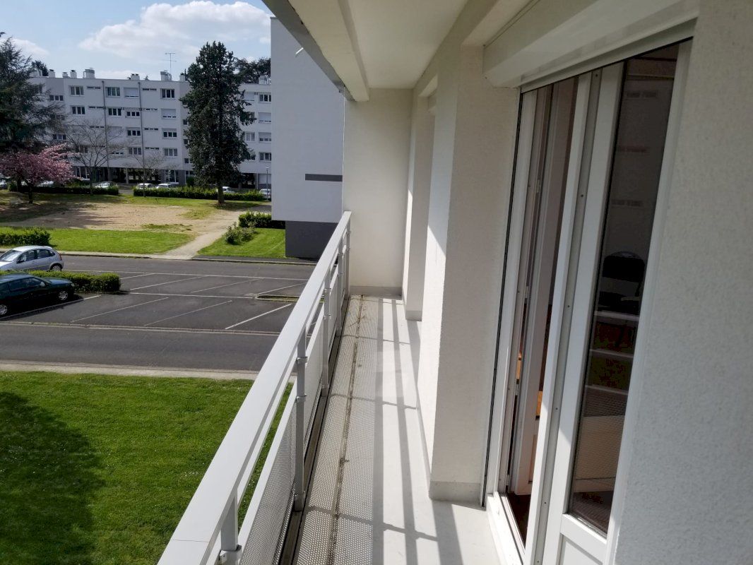 Vends T4 / Résidence des roseraies - Photo 7 - Orléans