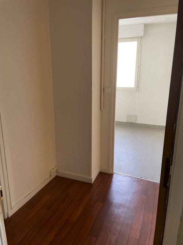 Apparemment 2 pièces 42 m² - Photo 7 - Blois