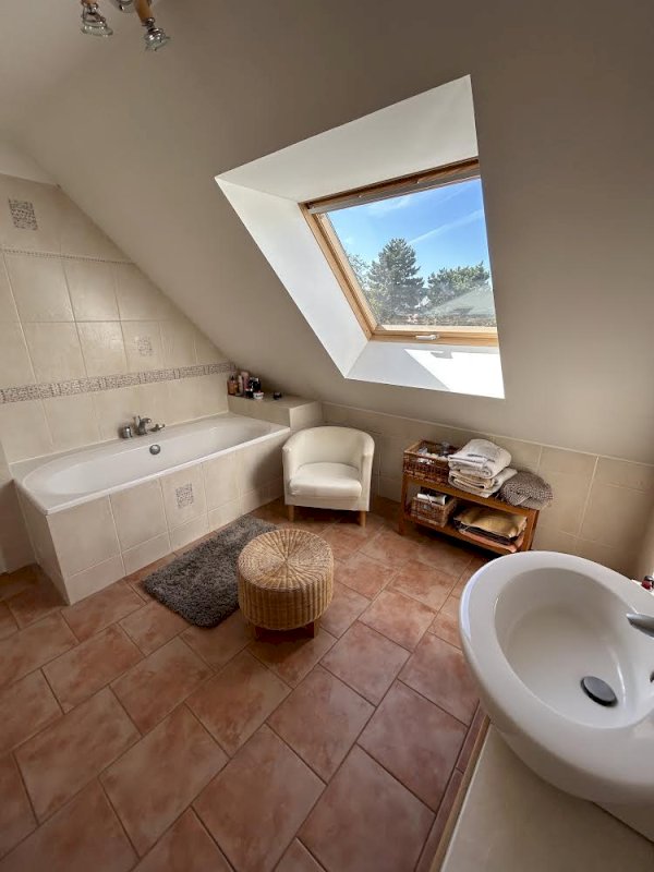Maison bien entretenue prête à habiter - Photo 8 - Ingré