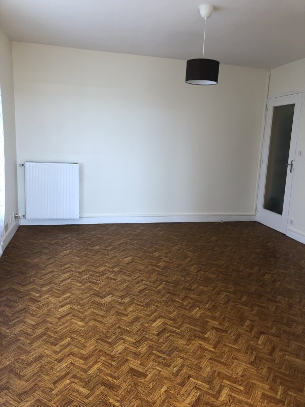 Appartement 4 pièces - Photo 8 - Gien