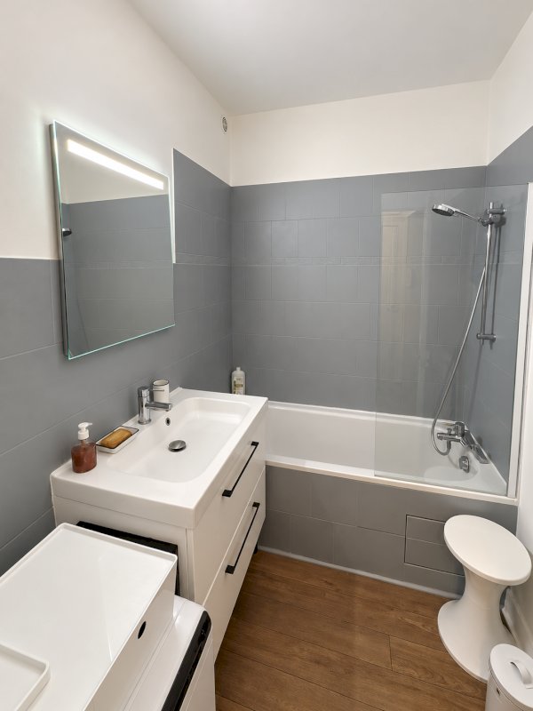 Tours Prébendes : T3 de 51,65 m² rénové, 2 chambres et cave - Photo 8 - Tours