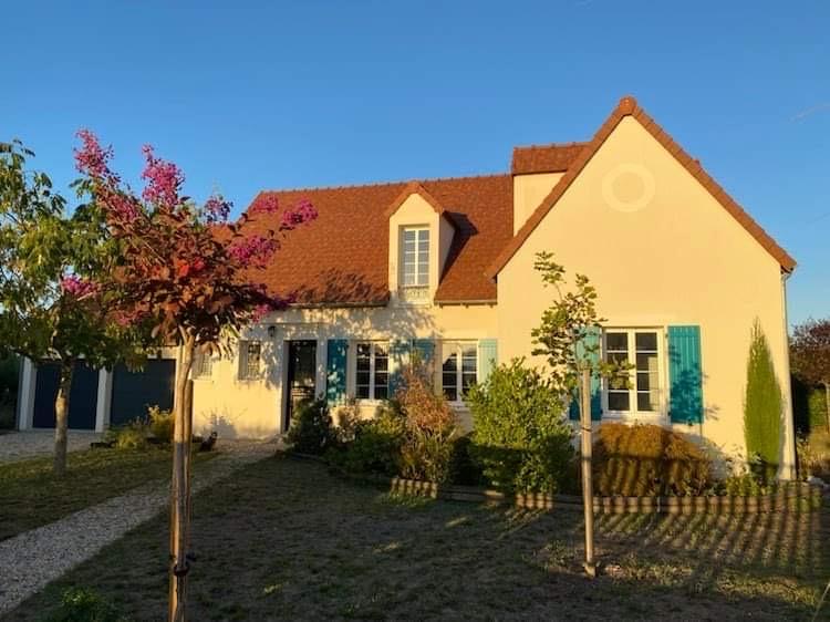 MAISON 8 PIECES AVEC PISCINE - Photo 9 - Vienne-en-Val