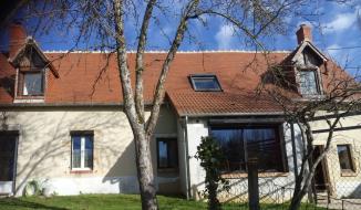 Maison avec dépendances - Bengy-sur-Craon (18520 )